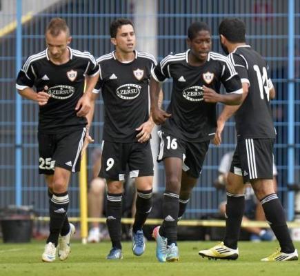 "Qarabag" "Gefle"y? qars? (YENIL?NIR)