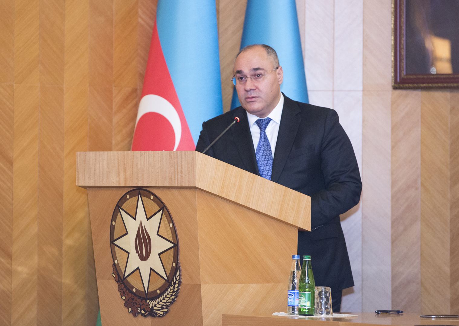 Dövlət Gömrük Komitəsinin sədri 3-cü "könüllü gömrükçü" dəstəsinin üzvləri ilə görüşüb (FOTO) - Gallery Image