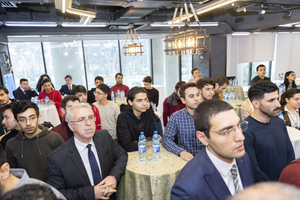 İnam Kərimov onlarımükafatlandırdı (Foto)