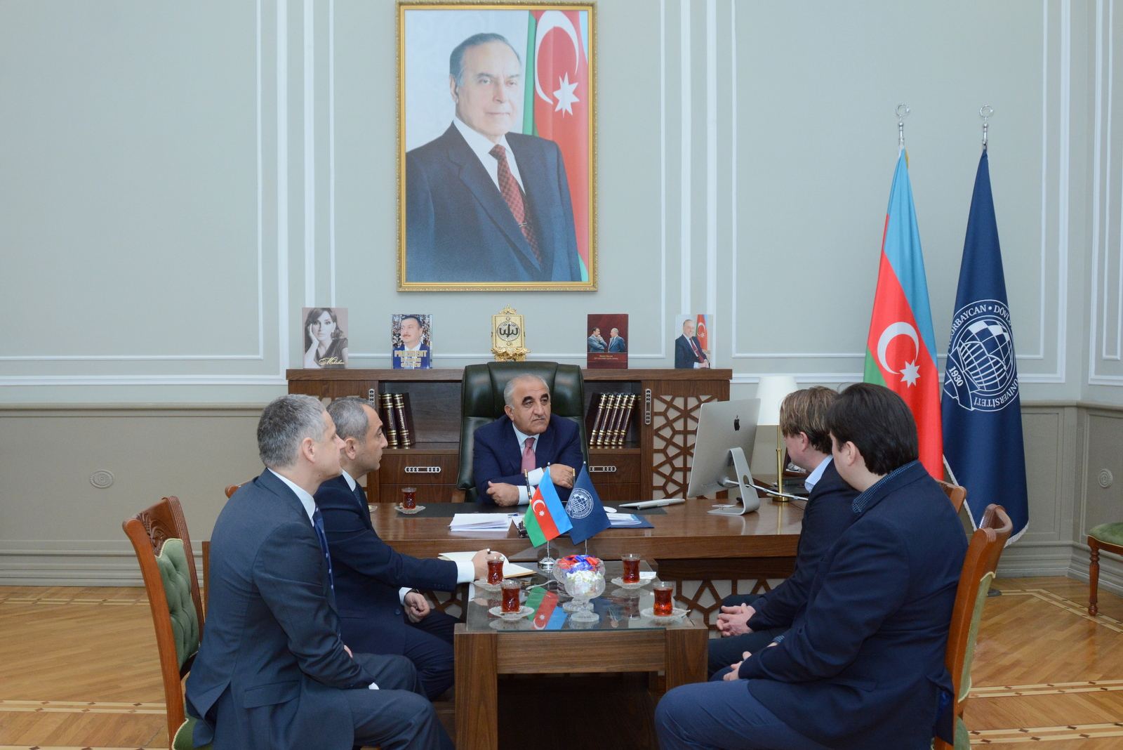 UNEC ölkədə ilk dəfə olaraq adaptiv təhsilə başlayacaq (FOTO) - Gallery Image