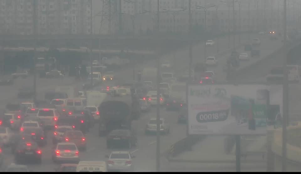 Prospektdə qəza tıxaca səbəb oldu (FOTO) - Gallery Image