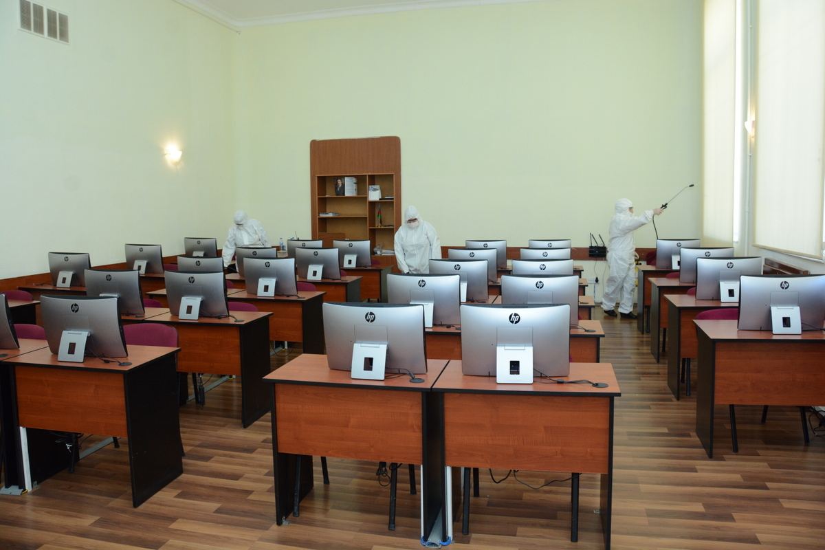 UNEC-də dezinfeksiya işləri aparılıb (FOTO) - Gallery Image