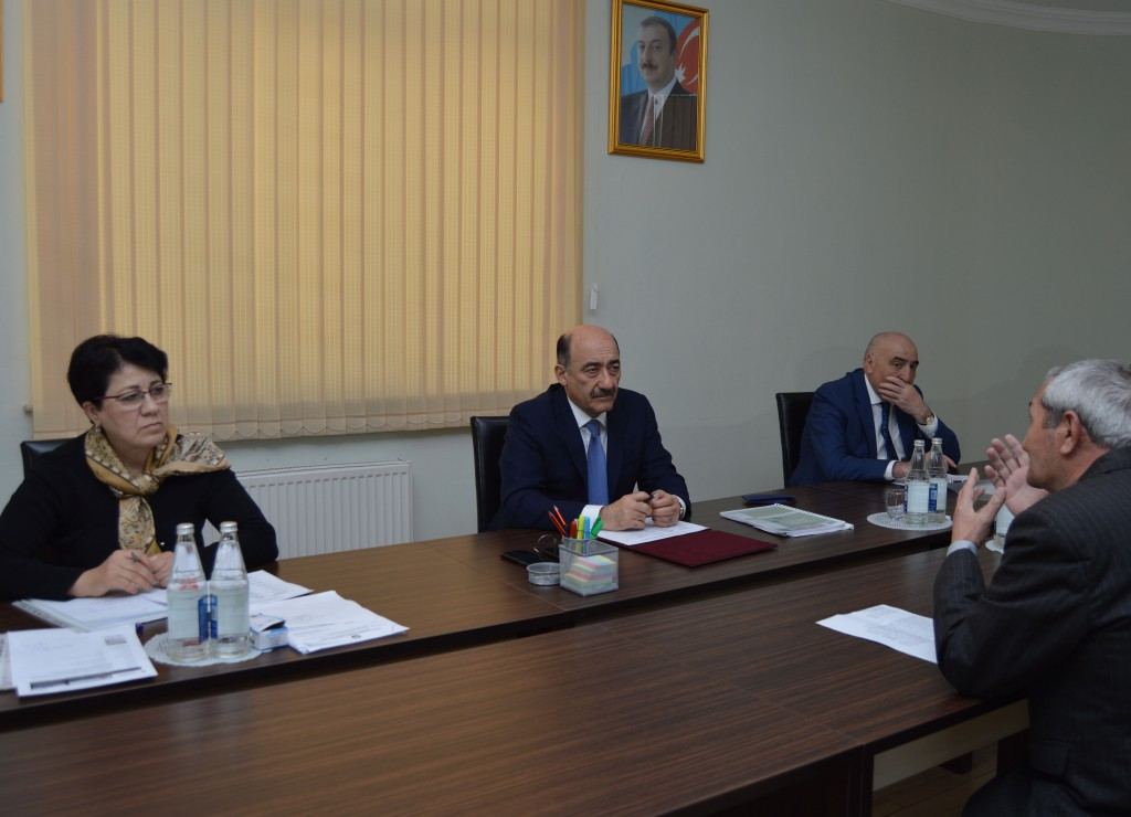 Mədəniyyət naziri və müavinləri bölgələrdə vətəndaşlara görüşüb (FOTO) - Gallery Image