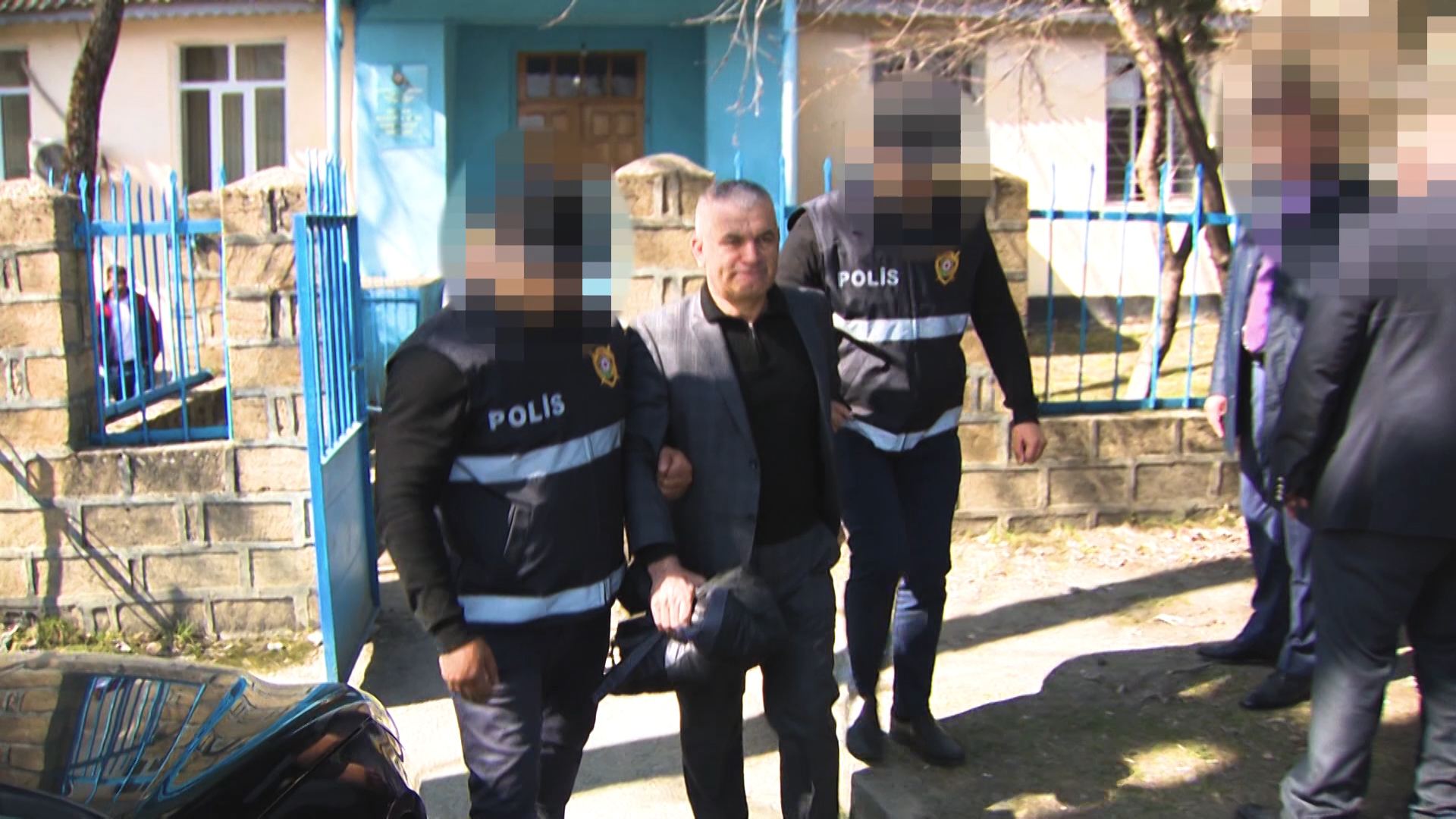 Ağacları qanunsuz kəsən mütəşəkkil dəstə zərərsizləşdirildi (FOTO) - Gallery Image