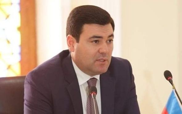 İcra başçısı müavinini işdə çıxardı