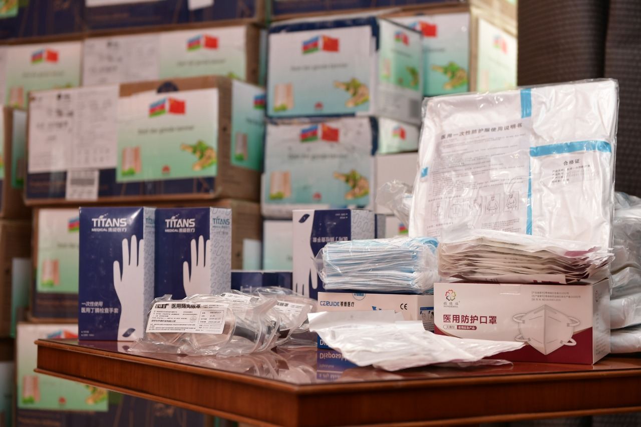 “Huawei Azerbaijan” koronavirusla mübarizədə Heydər Əliyev Fonduna dəstək göstərib (FOTO) - Gallery Image