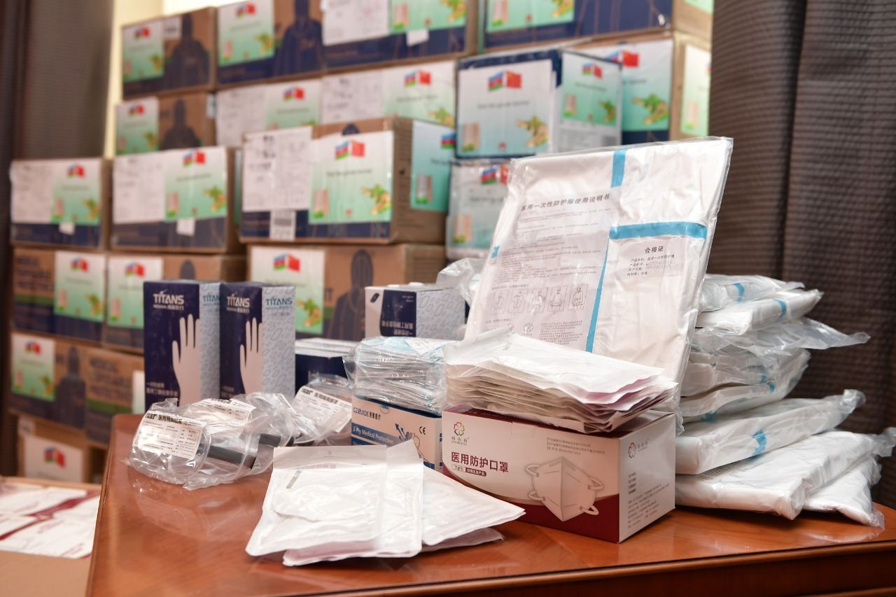 “Huawei Azerbaijan” koronavirusla mübarizədə Heydər Əliyev Fonduna dəstək göstərib (FOTO) - Gallery Image