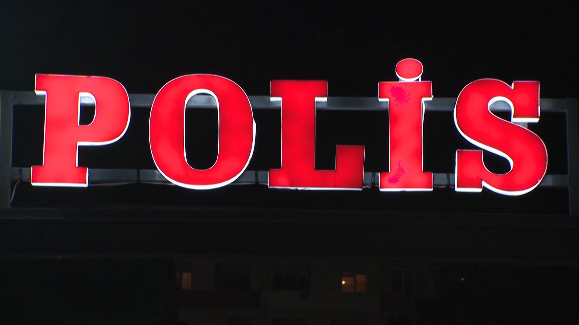 Bakıda karantin qaydalarını pozan kafe aşkar edilib, 6 nəfər cəzalanıb (FOTO/VİDEO) - Gallery Image
