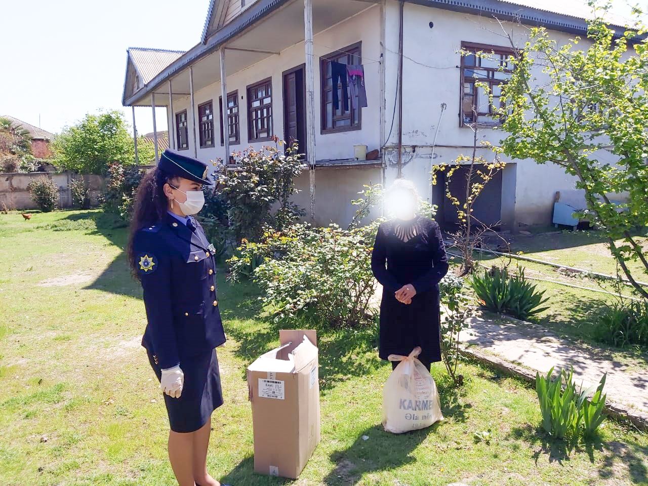 Gömrükçülər daha 80 ailəyə yardım ediblər (FOTO/VİDEO) - Gallery Image
