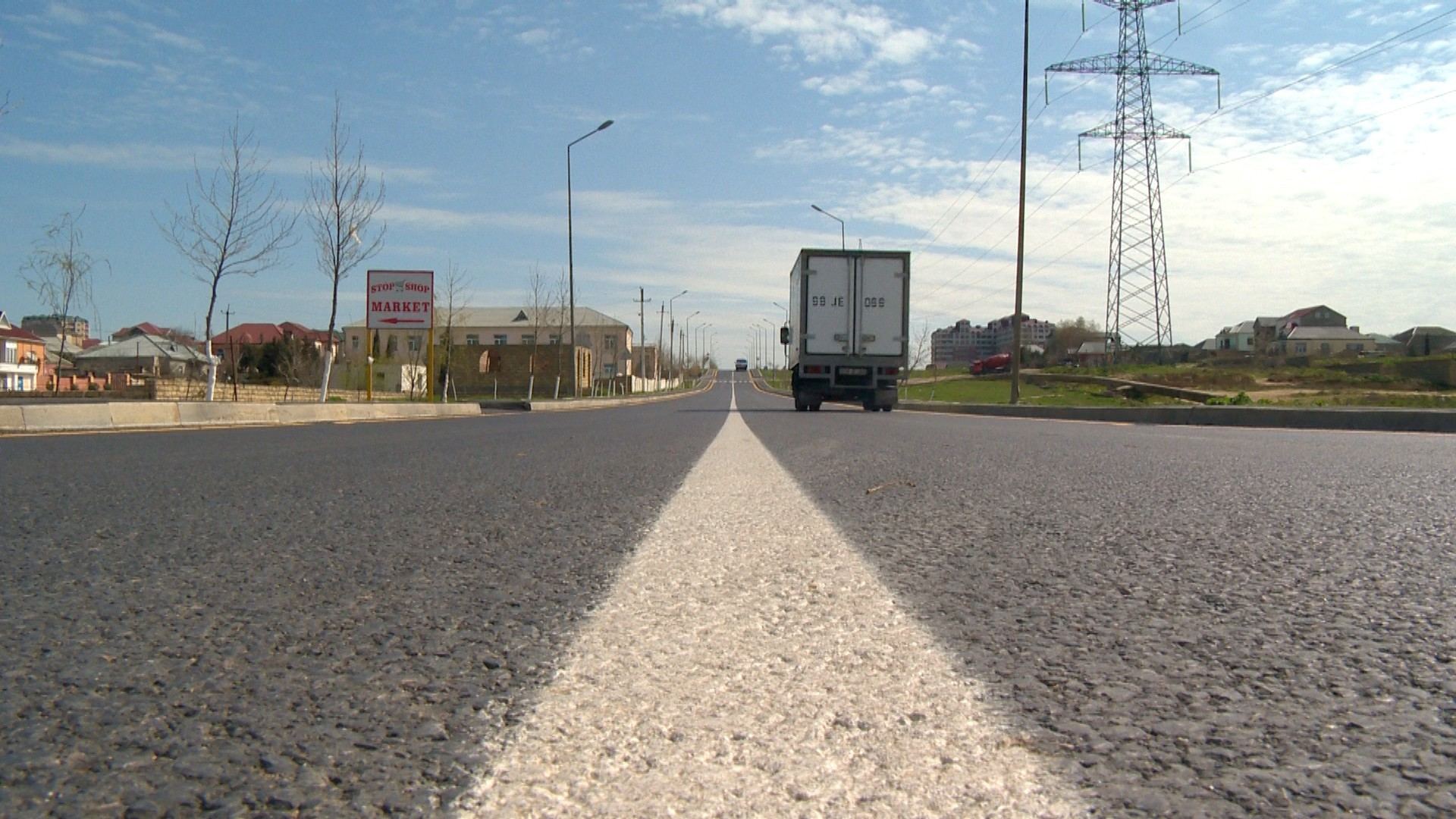Abşeronda 23 küçə və yol təmir olunur (FOTO) - Gallery Image