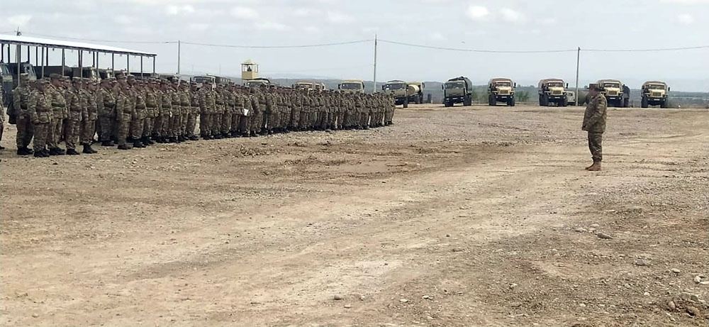 Silah və hərbi texnikanın yay istismar rejiminə keçirilməsi prosesi aparılır (FOTO/VİDEO) - Gallery Image