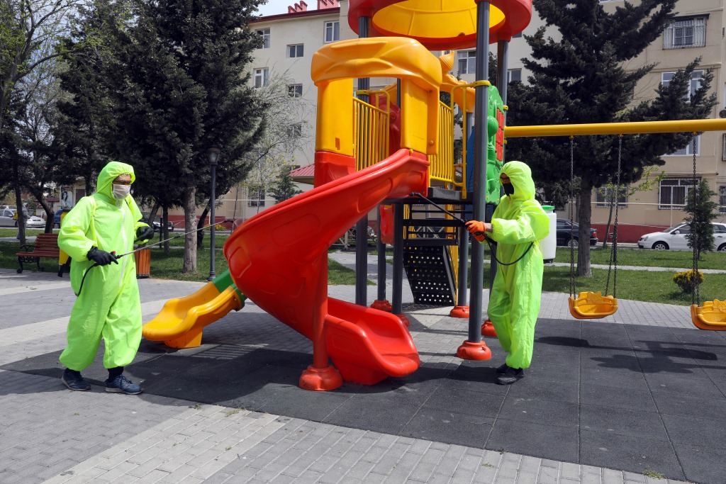 Ödənişli ictimai iş yerlərinin sayı 51 minə çatıb (FOTO) - Gallery Image