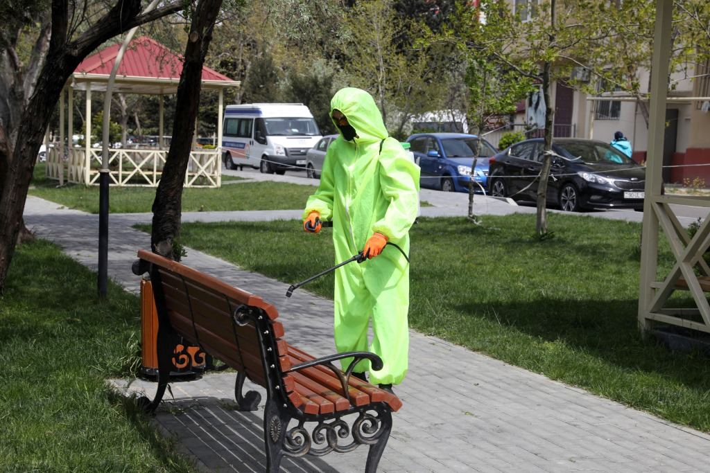 Ödənişli ictimai iş yerlərinin sayı 51 minə çatıb (FOTO) - Gallery Image