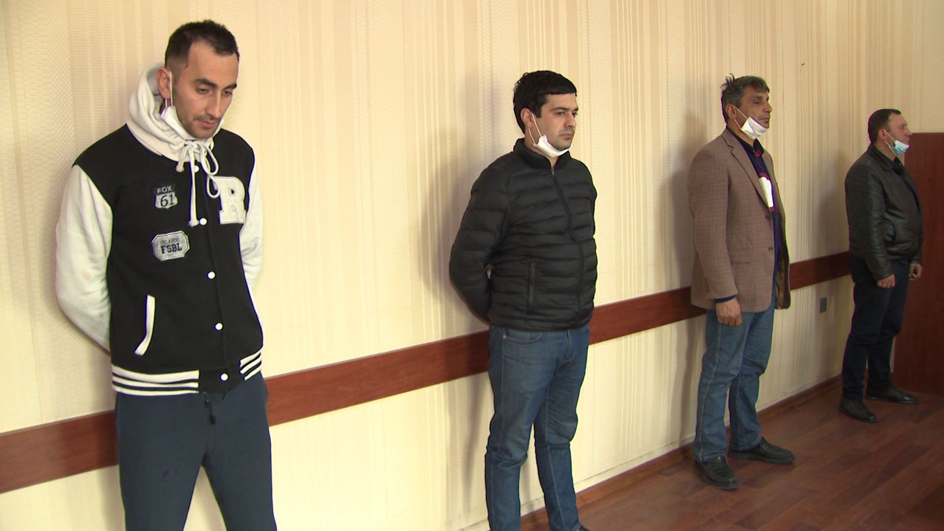 Səbaildə gizli şəkildə fəaliyyət göstərən kafe aşkar edilib (FOTO/VİDEO) - Gallery Image