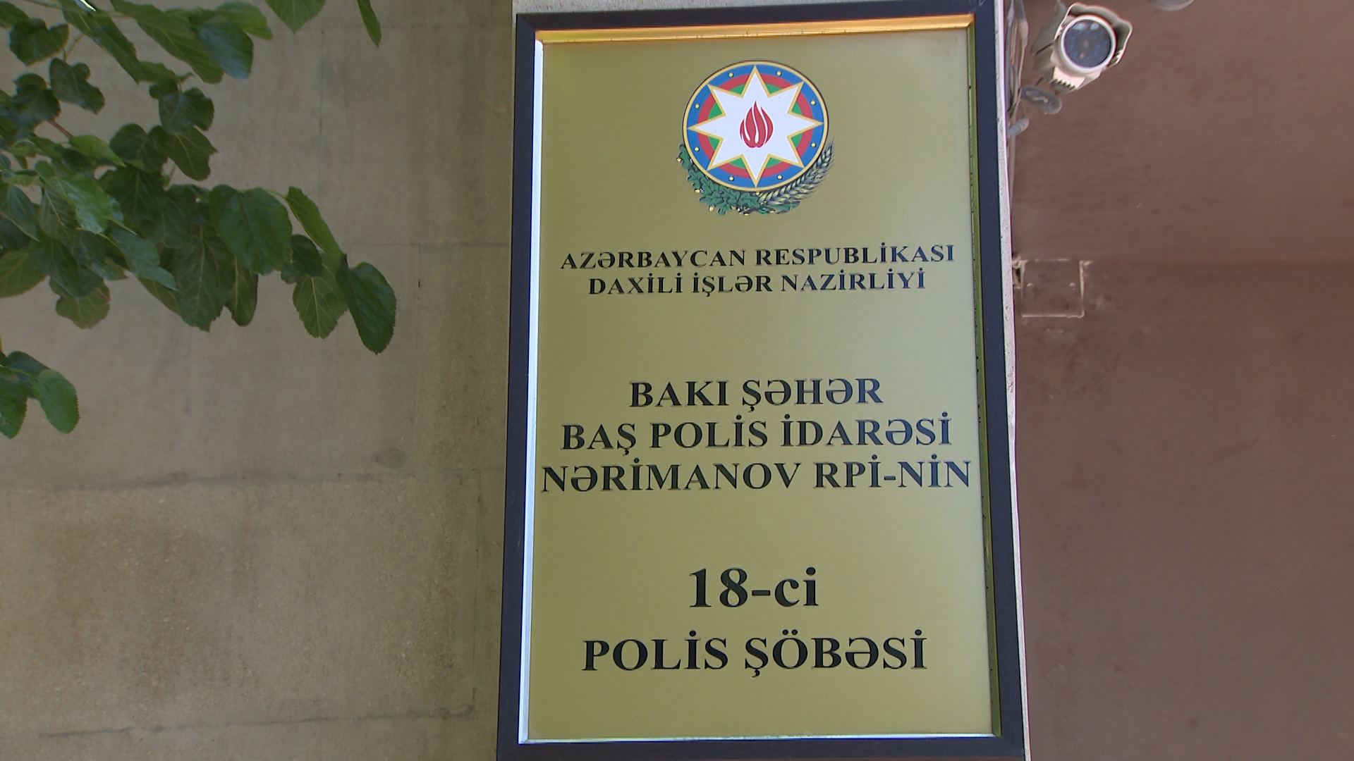 Özünü jurnalist kimi təqdim edən saç salonunun rəhbəri cərimə edildi (FOTO/VİDEO) - Gallery Image