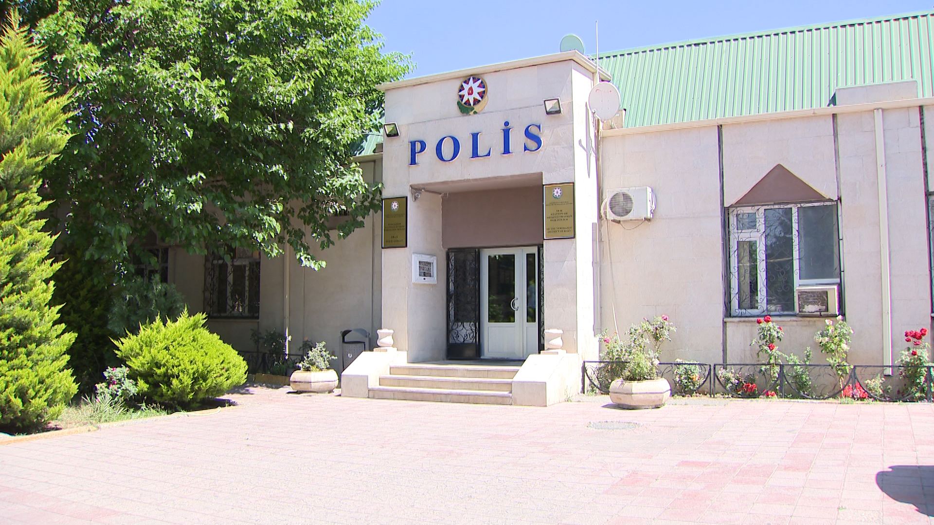 Özünü jurnalist kimi təqdim edən saç salonunun rəhbəri cərimə edildi (FOTO/VİDEO) - Gallery Image
