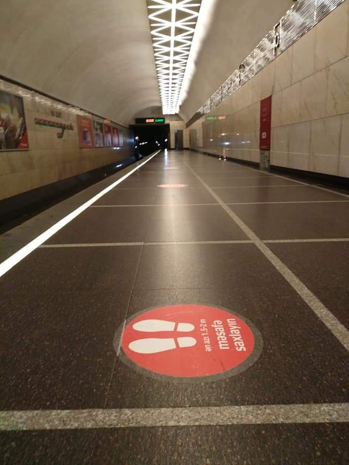 Bakı metrosunda yeni qaydalar FOTOLARDA - Gallery Image