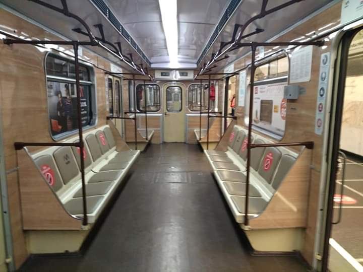 Bakı metrosunda yeni qaydalar FOTOLARDA - Gallery Image