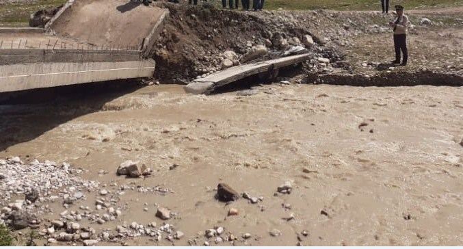 Qubada sel körpünü dağıtdı (FOTO) - Gallery Image