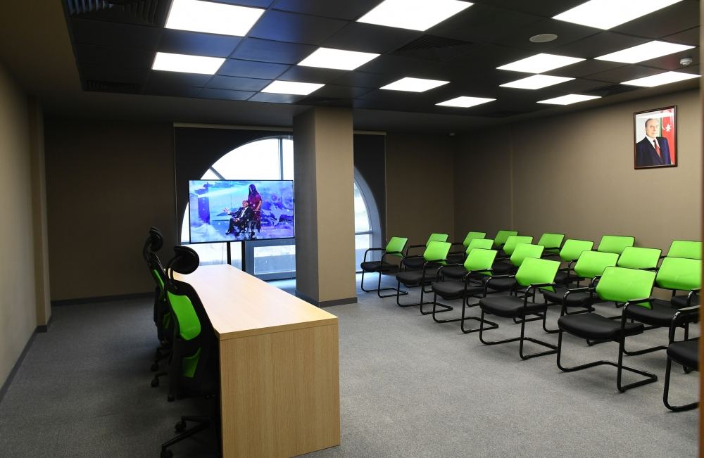 Prezident İlham Əliyev və birinci xanım Mehriban Əliyeva 3 saylı DOST mərkəzinin açılışında iştirak ediblər (FOTO) - Gallery Image