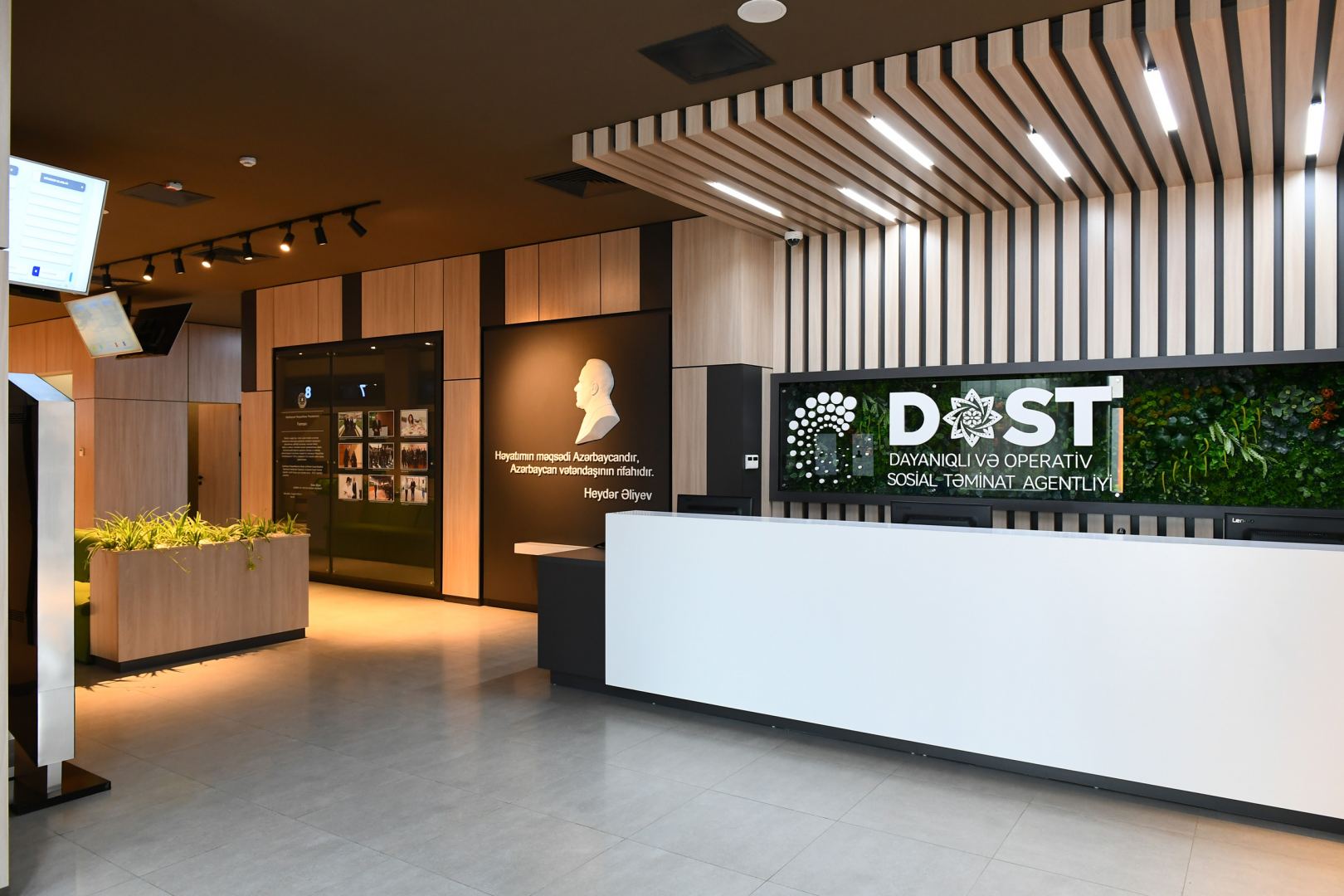 Bakının 7 rayonu DOST xidmətləri ilə əhatə olunub (FOTO) - Gallery Image