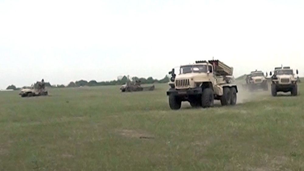 Təlimlərdə qoşunların yerdəyişməsi icra olunub (FOTO/VİDEO) - Gallery Image