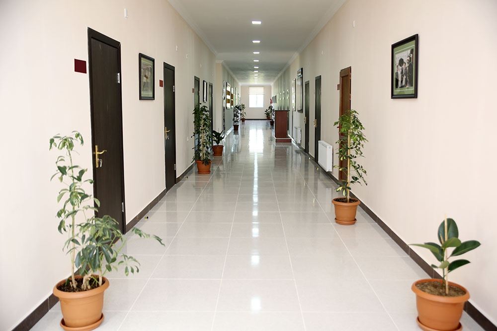 Cəbhəboyu zonada yeni inşa edilmiş hərbi hissələrin açılışı və tikintisi davam etdirilən obyektlərə baxış keçirilib (FOTO/VİDEO) - Gallery Image