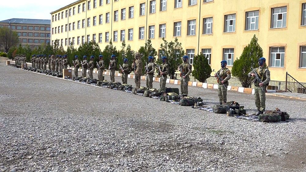 Əlahiddə Ümumqoşun Orduda kəşfiyyatçılar arasında yarışlar keçirilib (FOTOVİDEO) - Gallery Image