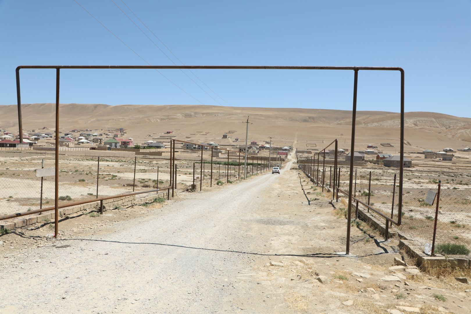 Qobu və Hökməliyə qaz verilir (FOTO) - Gallery Image