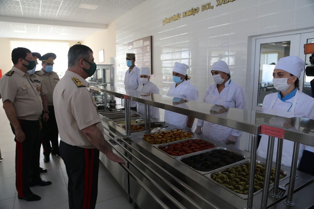 Yeni hərbi şəhərcik kompleksi istifadəyə verilib (FOTO) - Gallery Image