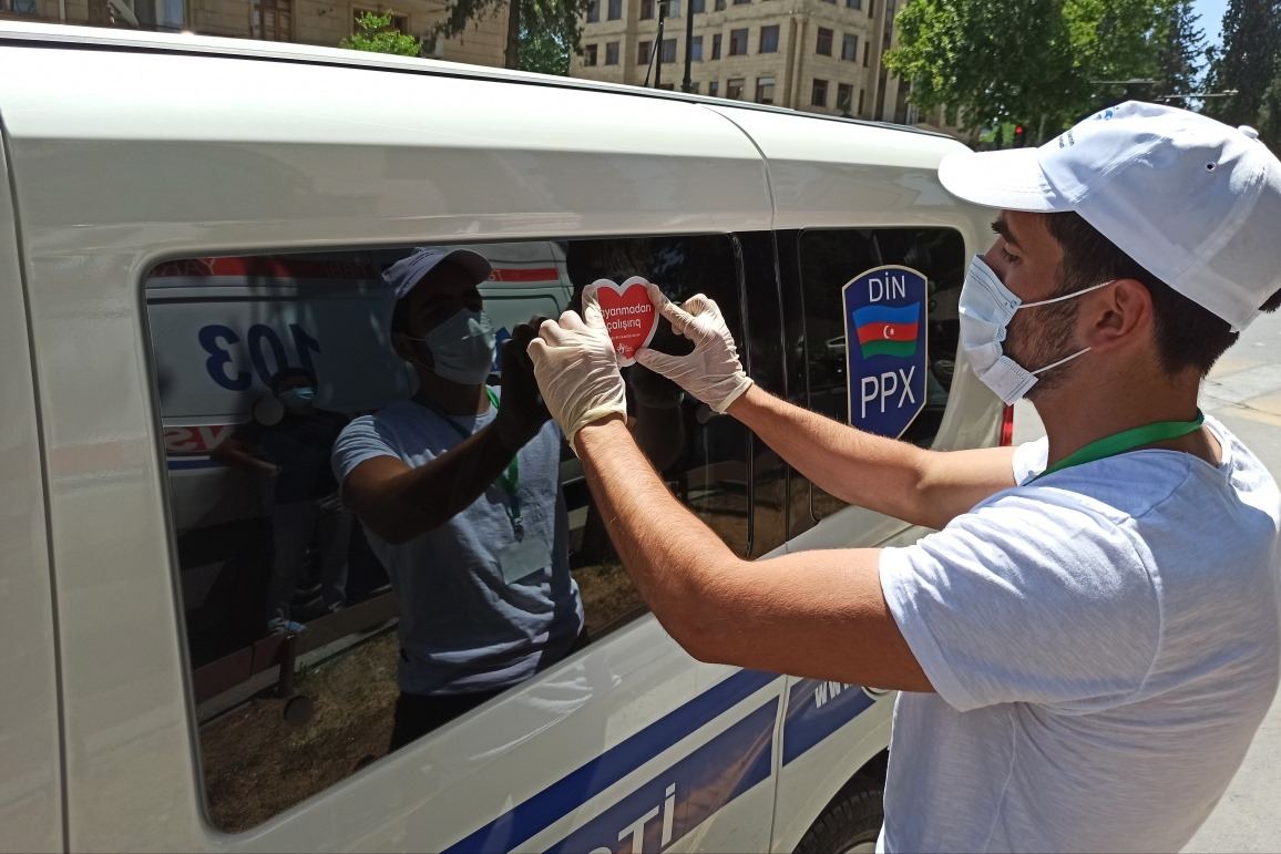 Könüllülük sərhəd tanımır (FOTO) - Gallery Image