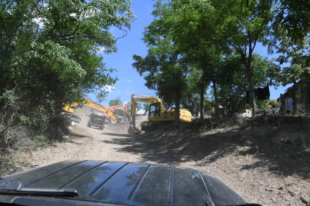 DSX rəisi hərbi hissə və bölmələrdə xidməti-döyüş fəaliyyətinin təşkilini yox­layıb (FOTO) - Gallery Image