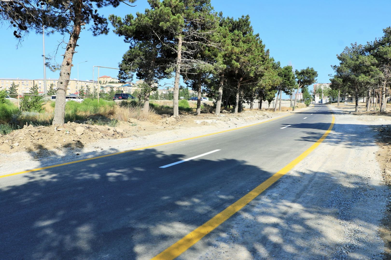 Sumqayıt yolunda yeni geridönmə hissə yaradıldı (FOTO) - Gallery Image