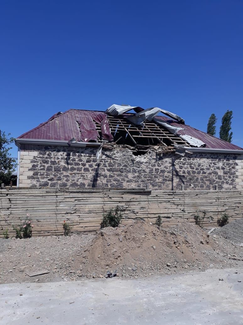 Ermənilərin atəşləri nəticəsində dağılan evlər (FOTO) - Gallery Image