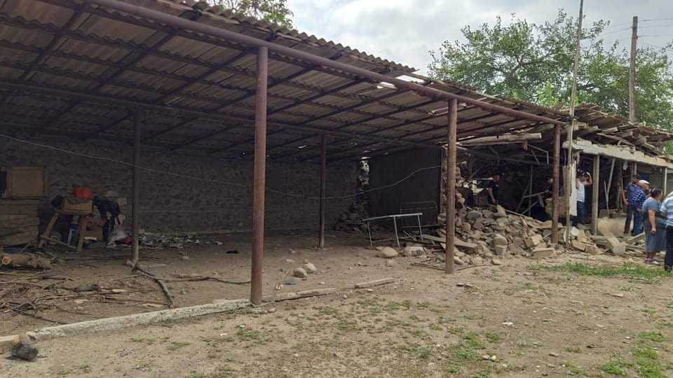 Ermənilərin atəşləri nəticəsində dağılan evlər (FOTO) - Gallery Image