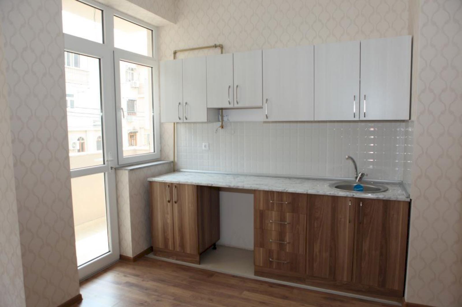 Hacıqabuldan olan bir qrup şəhid ailəsi və müharibə əlilinə yeni mənzillər verildi (FOTO) - Gallery Image