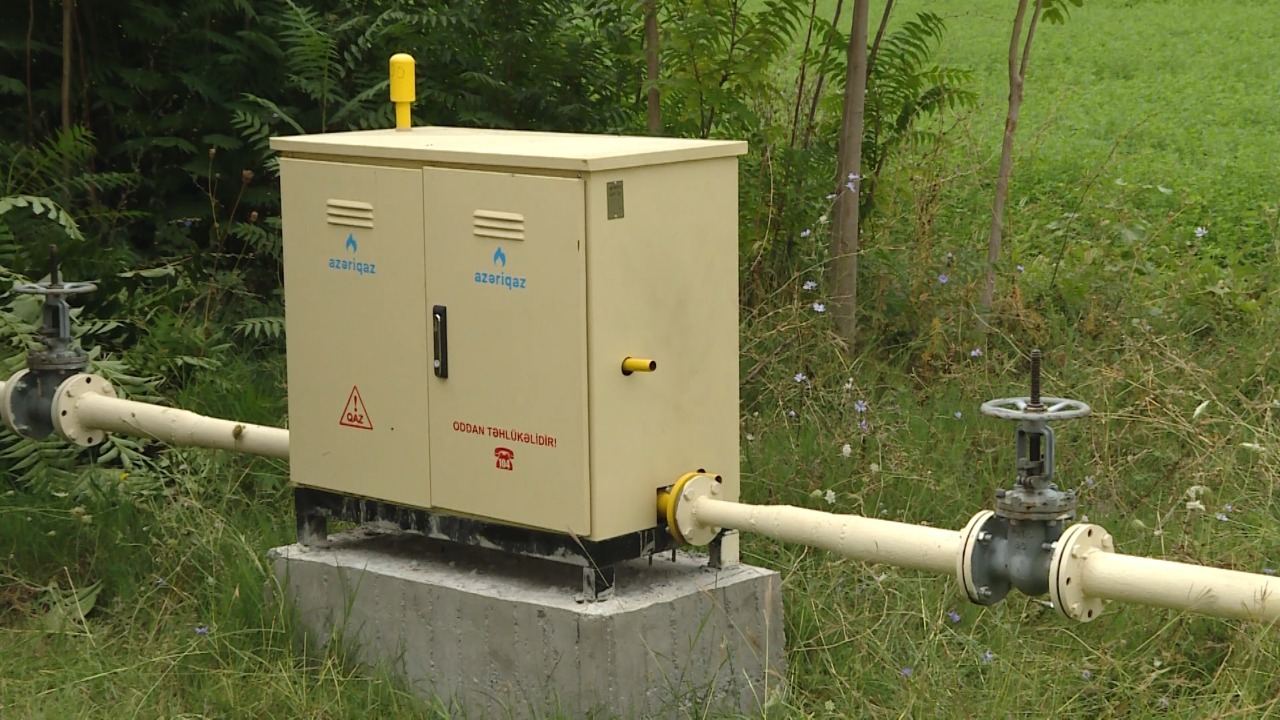 Yevlaxın bütün kəndlərinə qaz çəkilişi yekunlaşır (FOTO) - Gallery Image