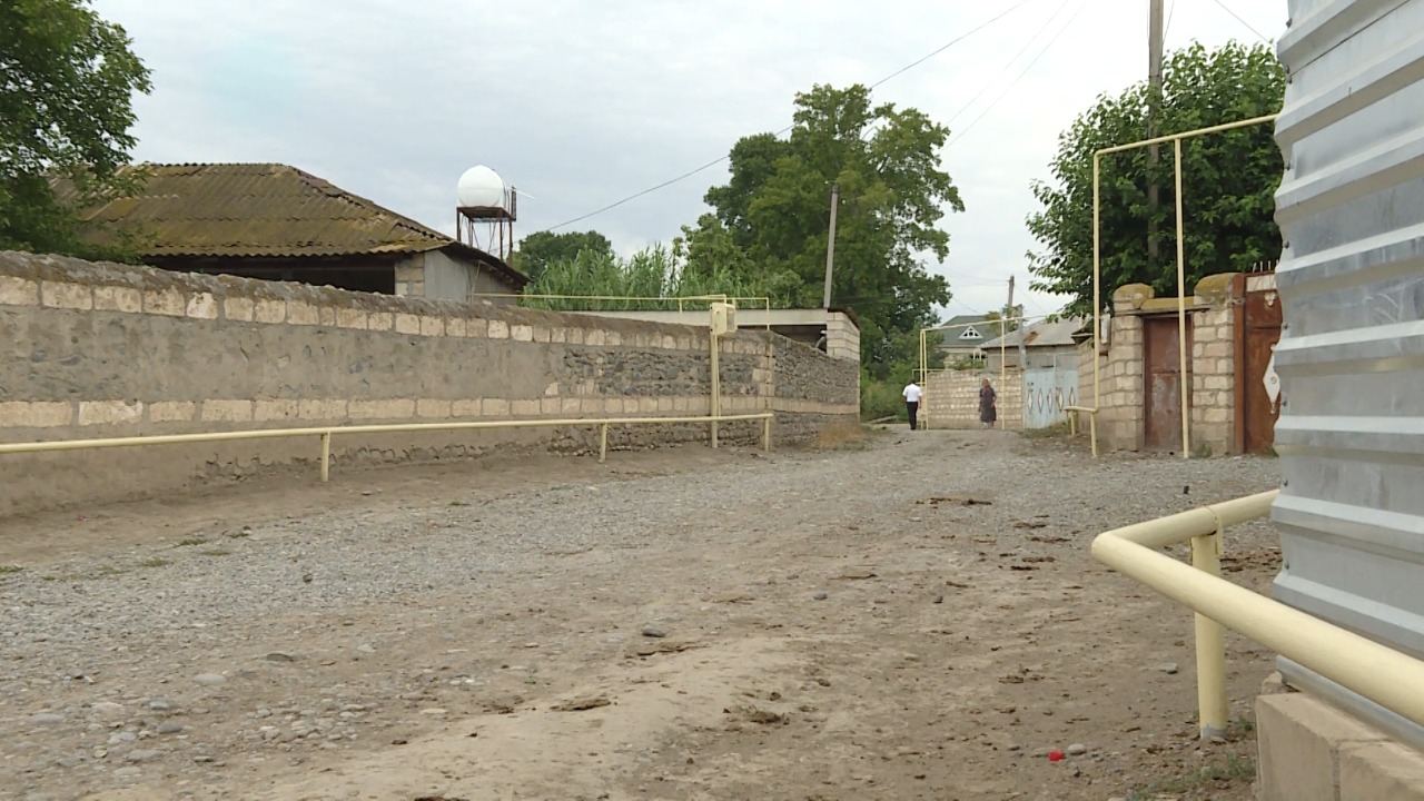 Yevlaxın bütün kəndlərinə qaz çəkilişi yekunlaşır (FOTO) - Gallery Image