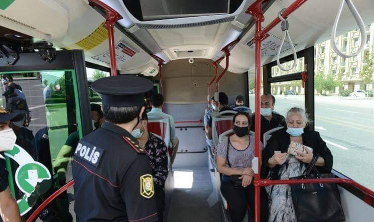 Polis Bakıda küçələrə nəzarəti gücləndirdi (FOTO) - Gallery Image