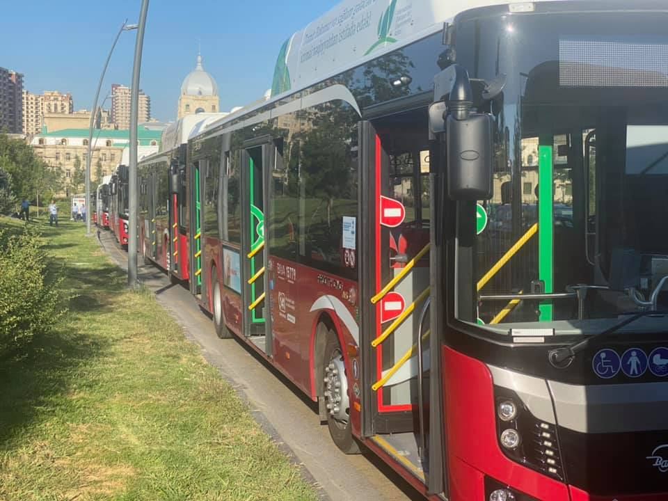 Bu istiqamətlərdə xəttə əlavə avtobuslar verilir - RƏSMİ (FOTO) - Gallery Image