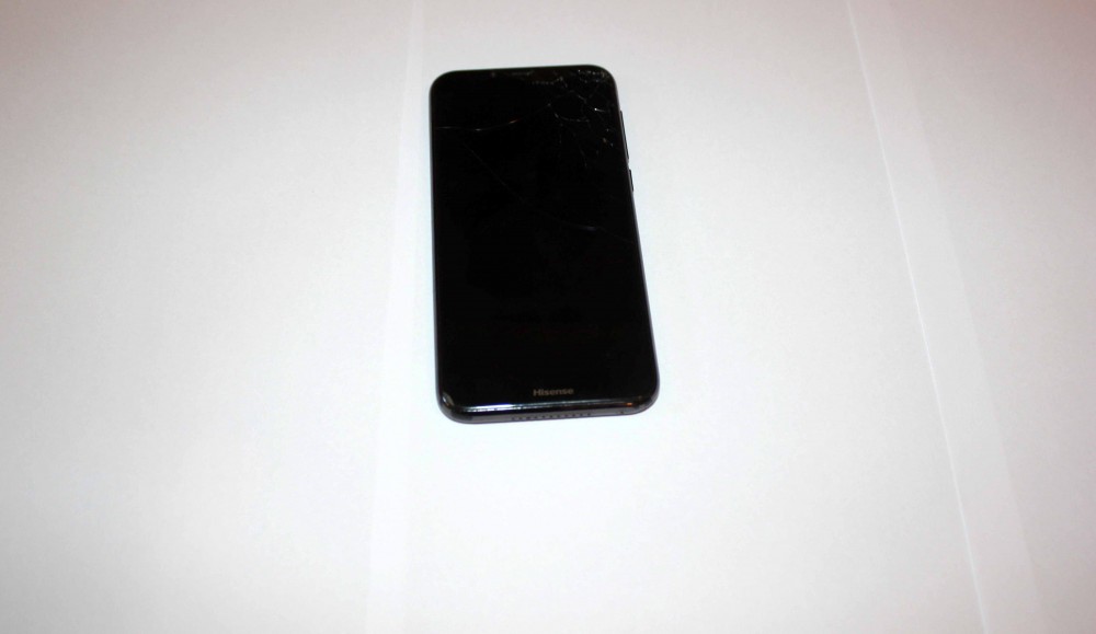Qubada telefon oğrusu saxlanıldı- FOTO