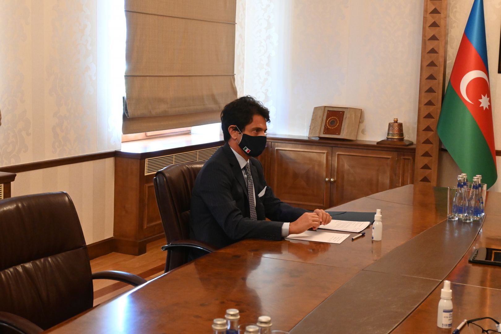 Ceyhun Bayramov və İtaliyanın Azərbaycandakı səfiri arasında görüş keçirilib (FOTO) - Gallery Image