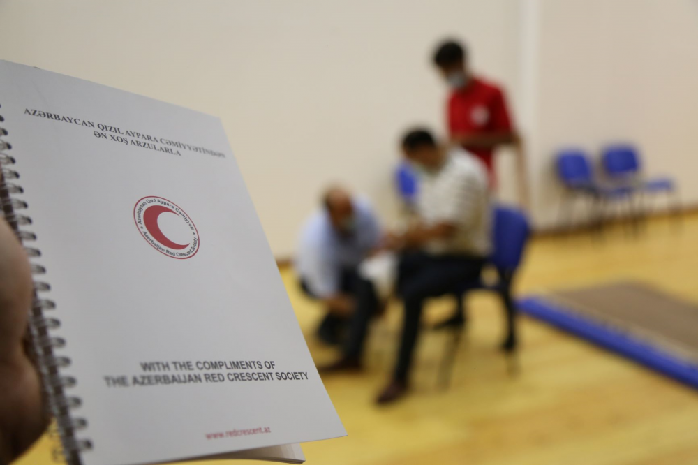 Məcburi köçkünlər üçün keçirilən ilk yardım təlimləri başa çatıb 