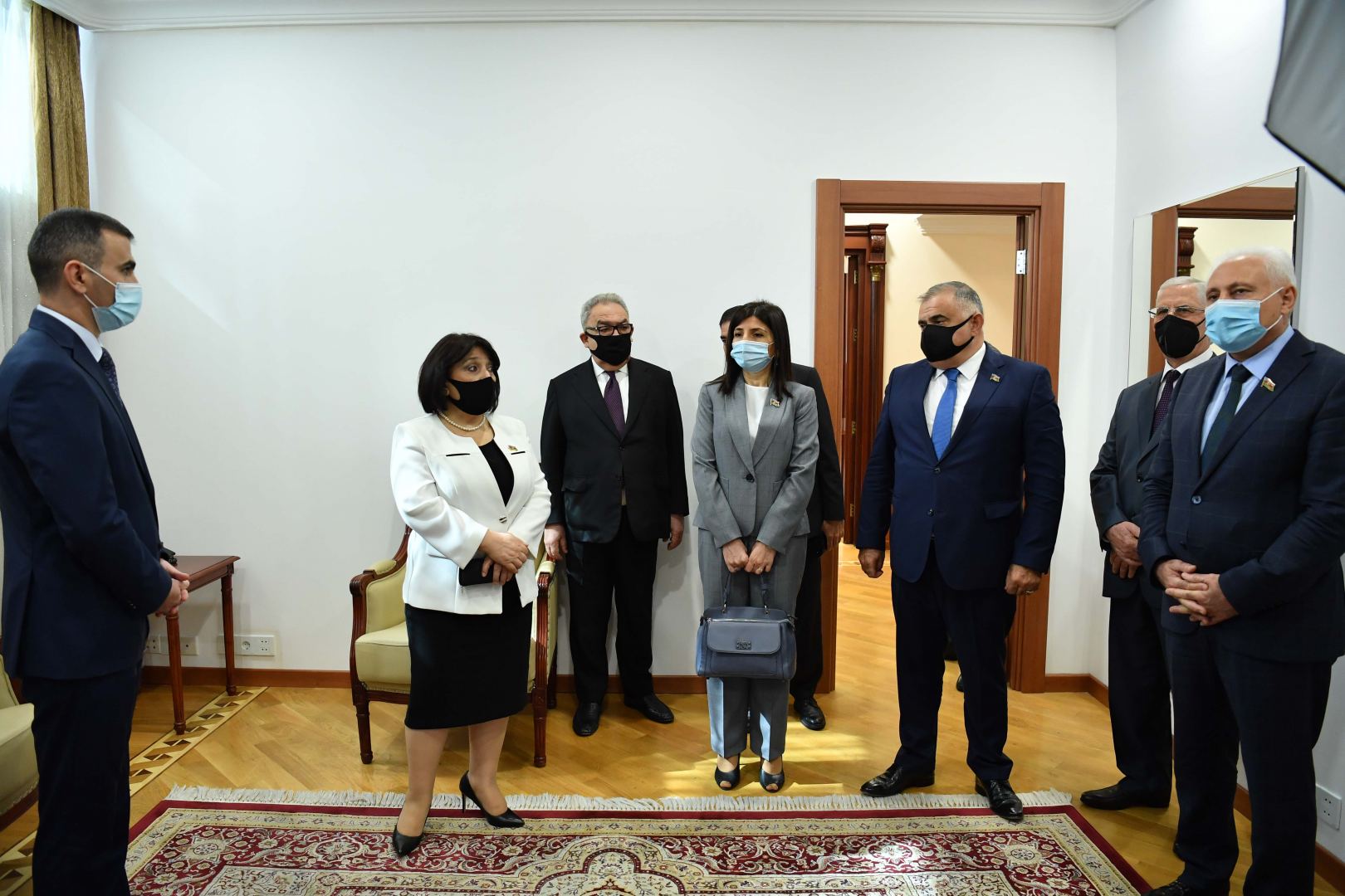Milli Məclisin sədri brifinq keçirib (FOTO) - Gallery Image
