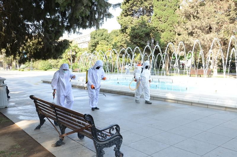 Bakıda növbəti dezinfeksiya işləri aparılıb (FOTO) - Gallery Image