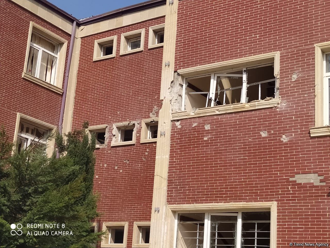 Ermənilər Tərtəri atəşə tutdu, orta məktəb dağıldı (FOTO) - Gallery Image