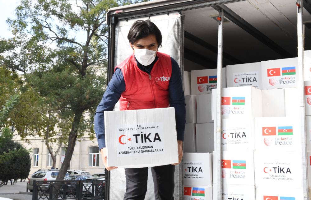Məcburi köçkünlərə 40 ton ərzaq yardımı göndərilib- FOTOLAR