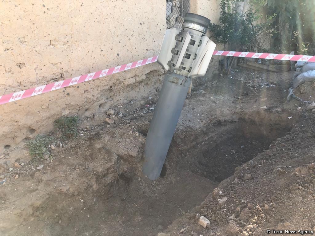 Goranboyda evin həyətinə düşüb partlamayan erməni raketi (FOTO) - Gallery Image