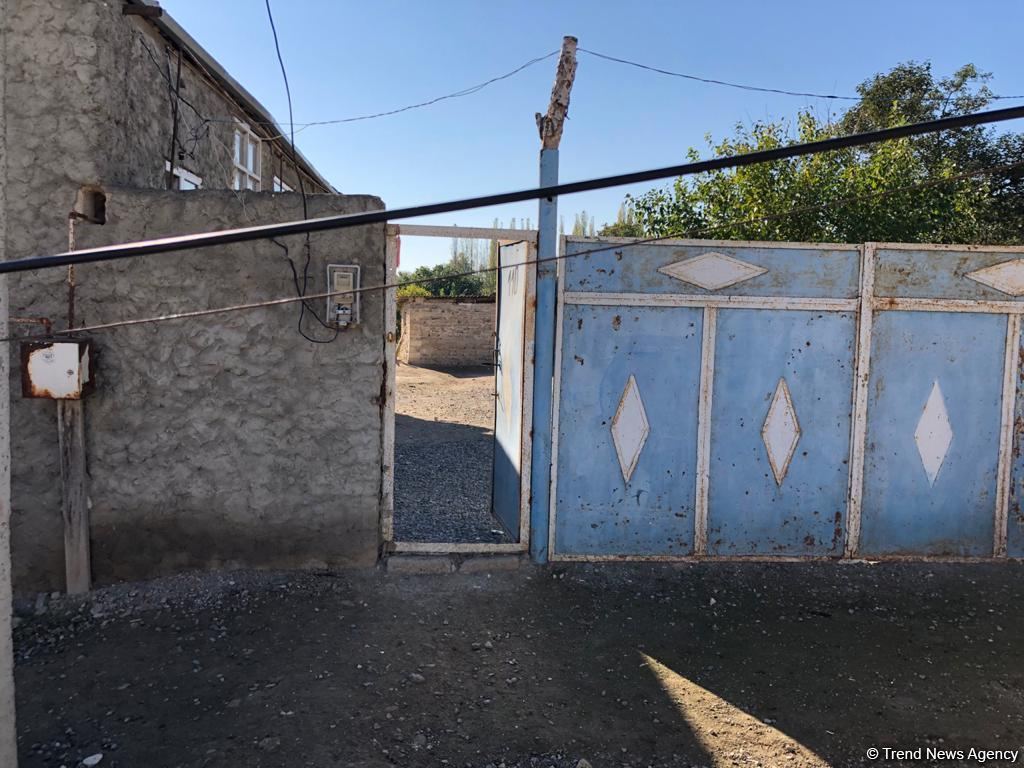 Goranboyda evin həyətinə düşüb partlamayan erməni raketi (FOTO) - Gallery Image