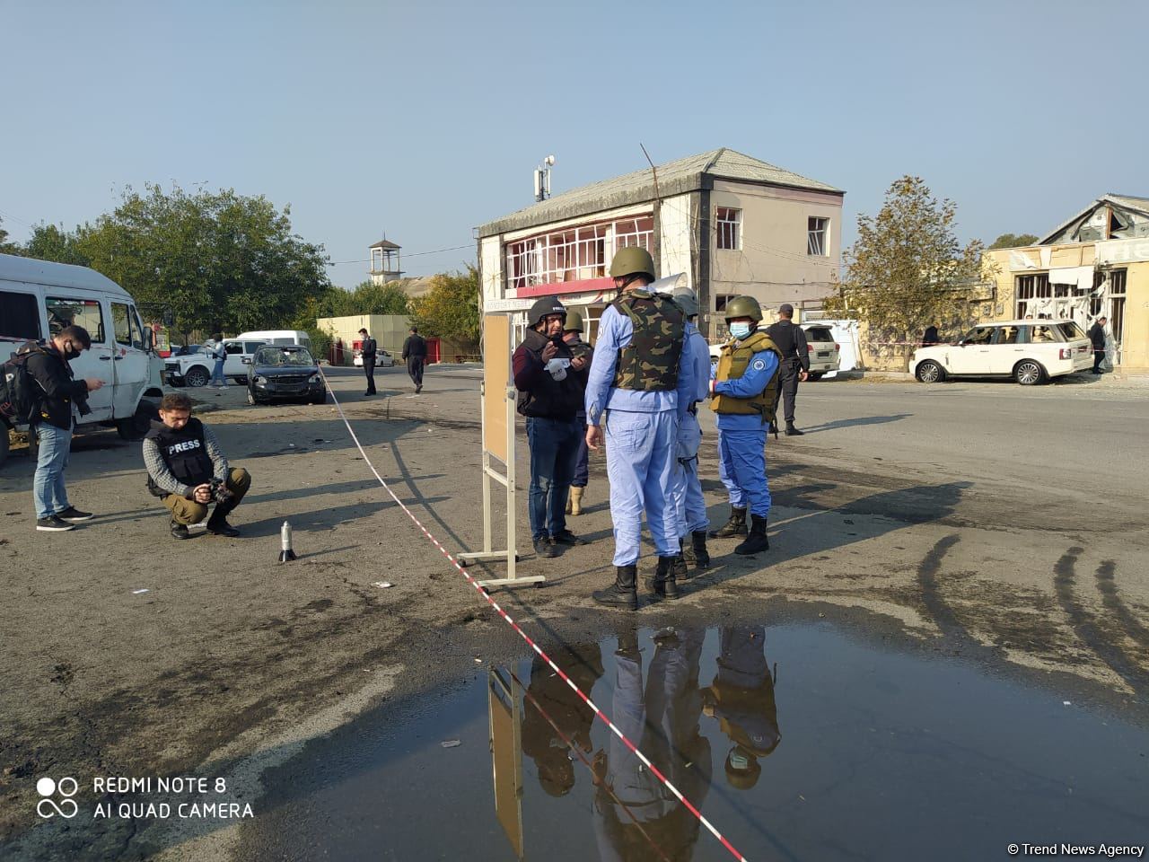 Bərdəyə atılan raketin qalıqları (FOTO) - Gallery Image